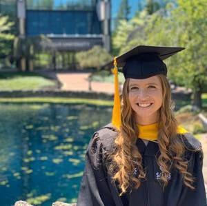 Meet your Posher, Megan